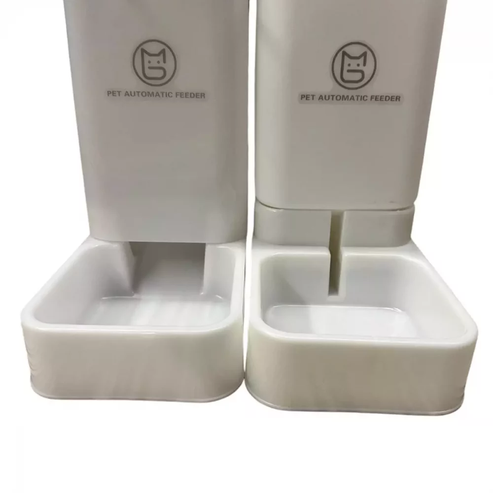ZESTAW-AUTOMATYCZNYCH-PODAJNIKOW-KARMY-I-WODY-DLA-PSA-KOTA-2W1-3-8L